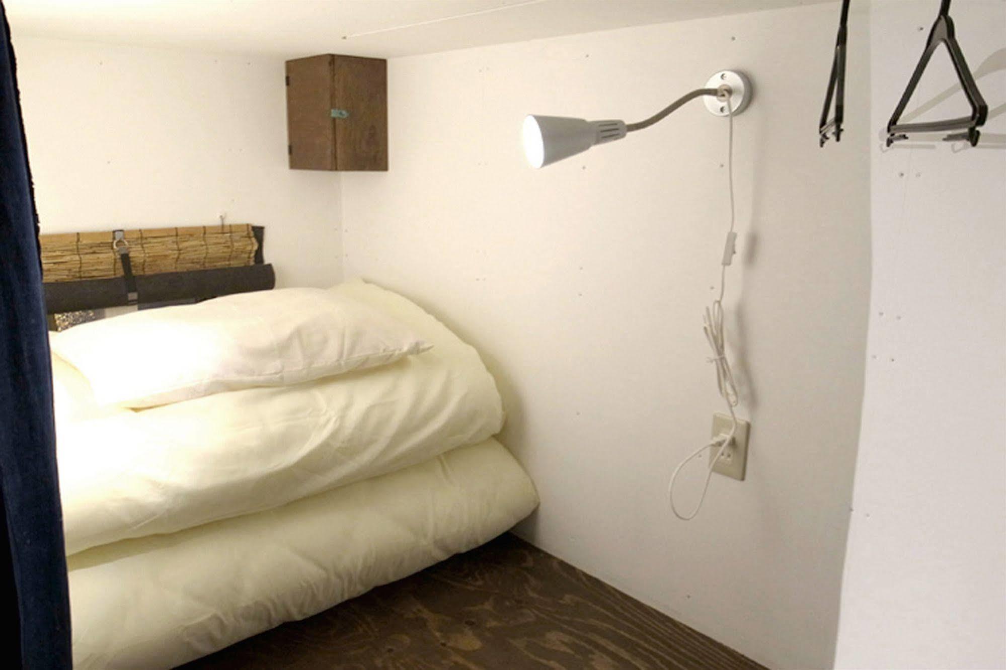 Tokyo Hutte Hostel Екстериор снимка