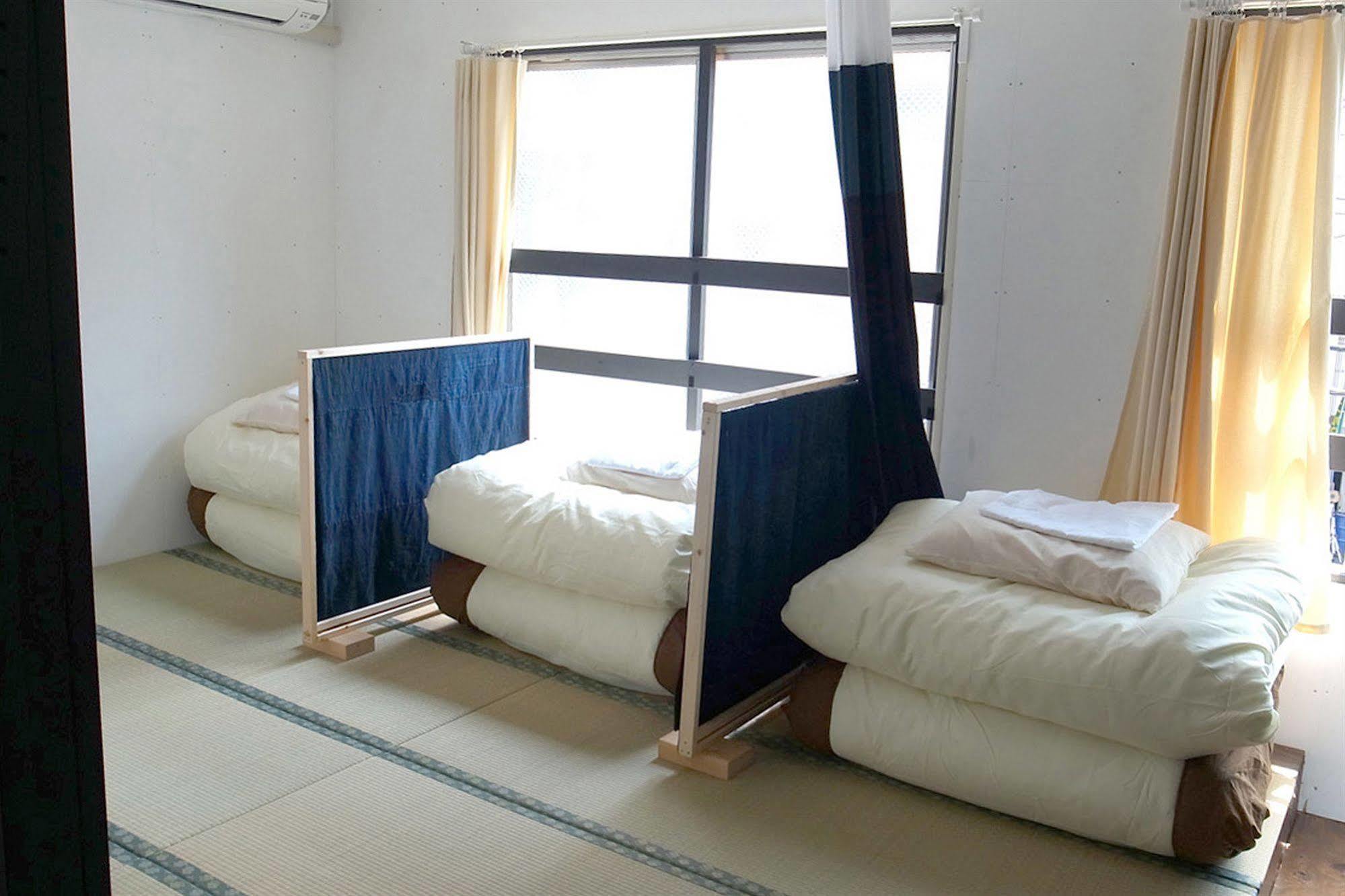 Tokyo Hutte Hostel Екстериор снимка